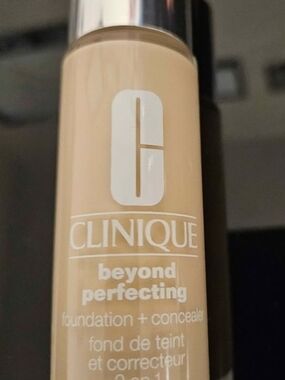Clinique Beyond Perfecting Foundation + Concealer - Beige 1 Fl. oz. color CN 0.5